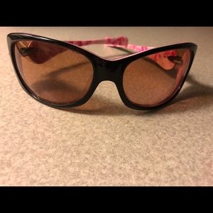 Oakley Shades - Ltd Ed Breast Cancer Awareness